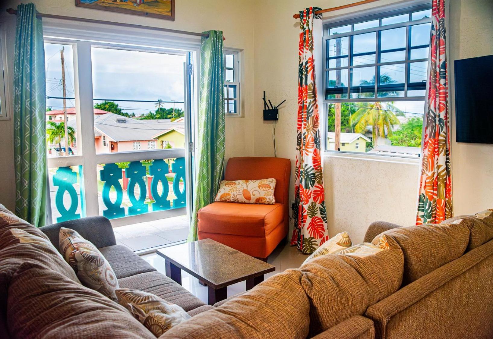 Cozy Modern Upstairs 2 Bed A/C Apt Near 2 Everything Saint Philip Ngoại thất bức ảnh